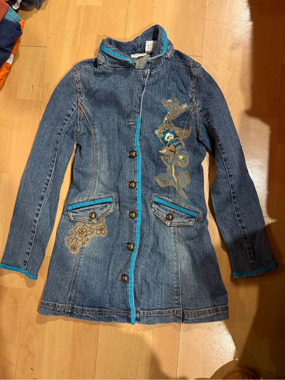 Mary-Kate and Ashley long denim jacket
